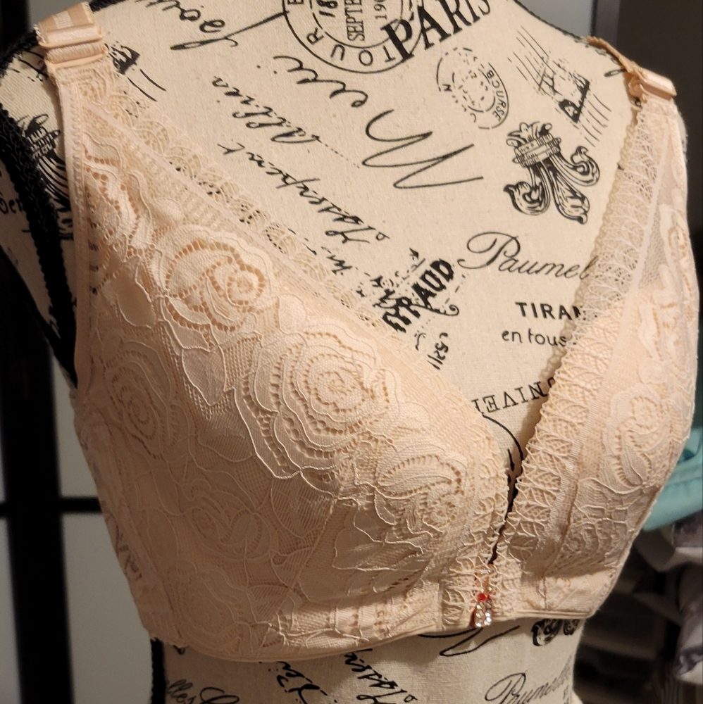 Nude, lace bra